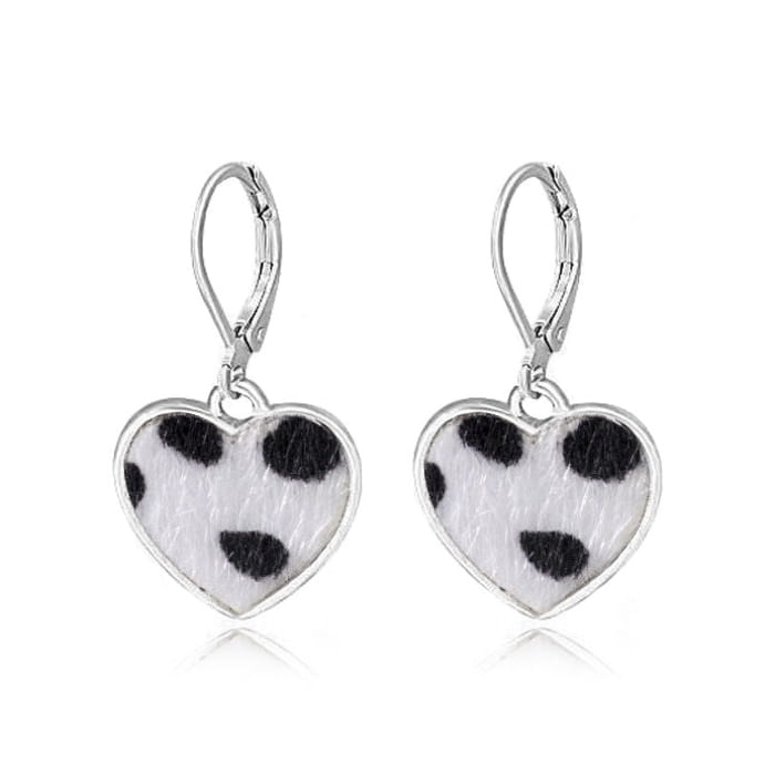 Black Point Heart Earrings - Standart / Silver - earrings