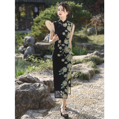 Black with Green Flowers Cheongsam - S - Female Hanfu