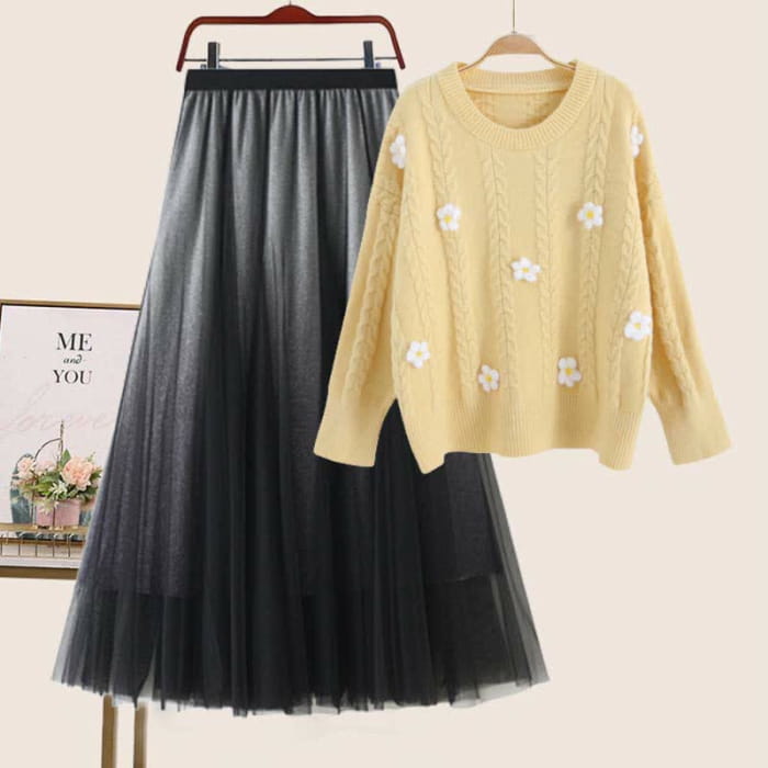 Blossom Decor Sweater Tulle Skirt