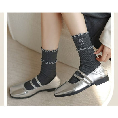 Bow Embroidered Frill Short Socks / Set