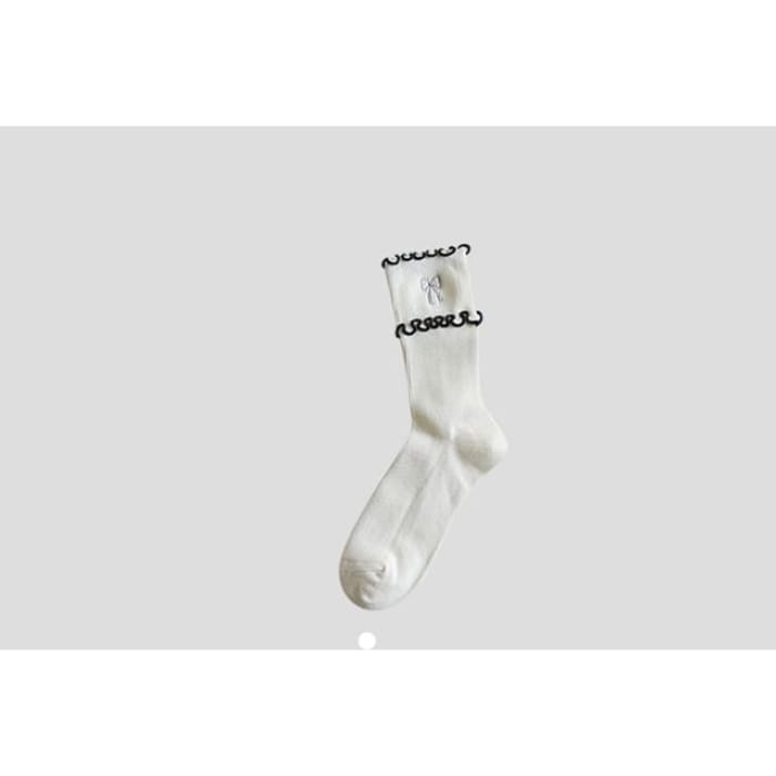 Bow Embroidered Frill Short Socks / Set - White / One Size