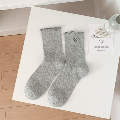 Bow Embroidered Lettuce Edge Socks - Gray / One Size