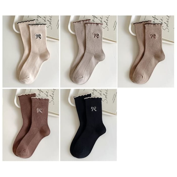 Bow Embroidered Ribbed Short Socks Set - of 5 Pairs - Beige