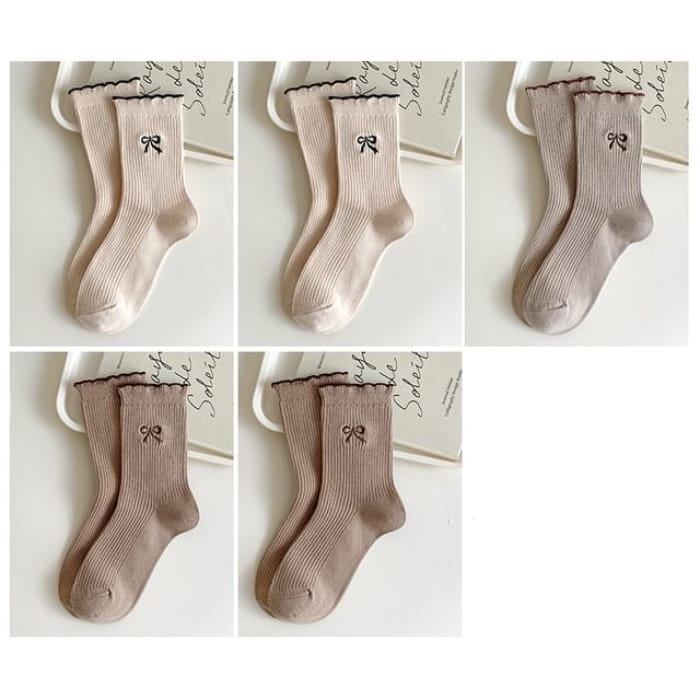 Bow Embroidered Ribbed Short Socks Set - of 5 Pairs - Beige