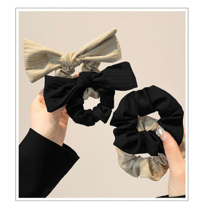 Bow Fabric Scrunchie / Plain