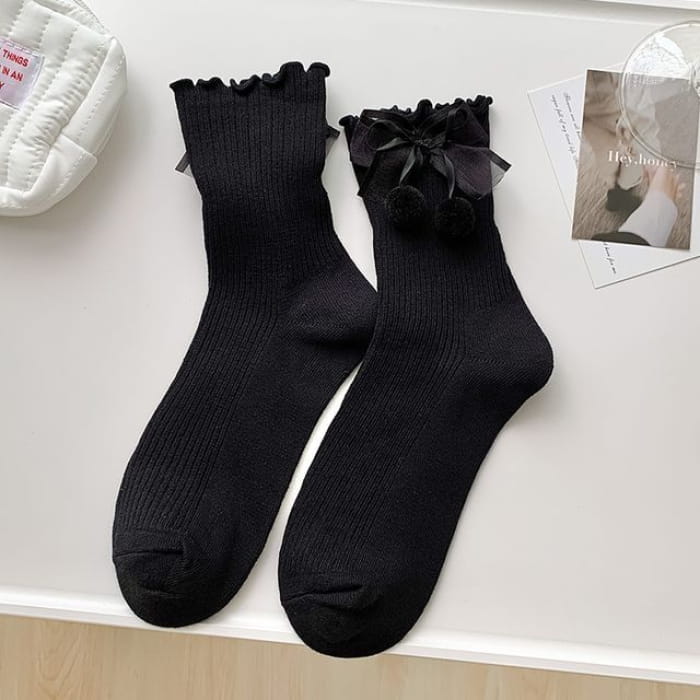 Bow Frill Short Socks - Pompom Edition - Black / 35 To 40