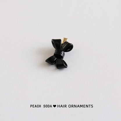 Bow Hair Clip - Black / One Size