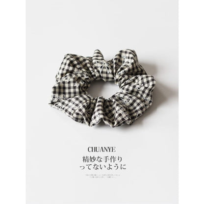 Bow / Houndstooth Print Fabric Scrunchie