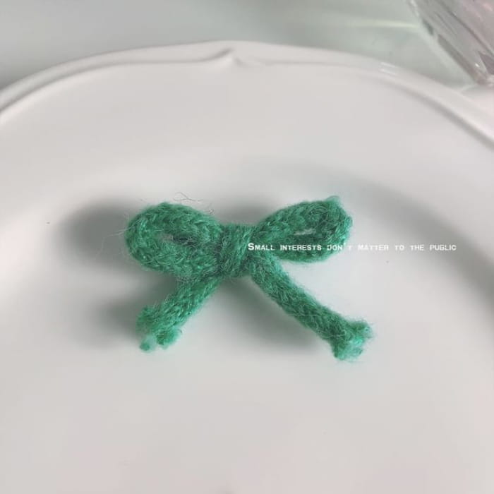 Bow Knit Hair Clip - 05 - Green / One Size