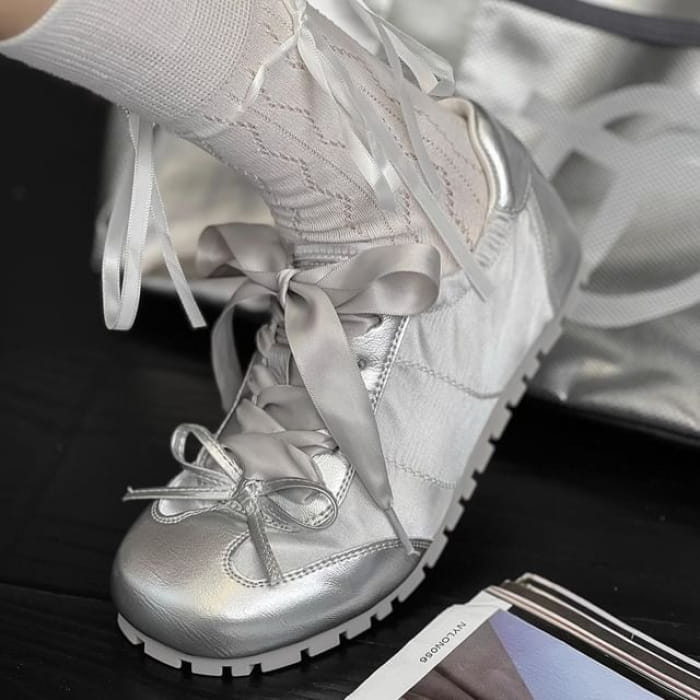 Bow Lace-Up Sneakers - Silver / 35