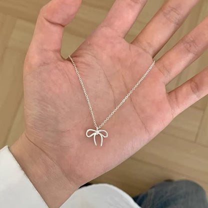 Bow Pendant Alloy Necklace