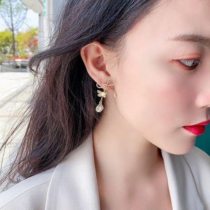 Bow Rhinestone Alloy Earring Egirldoll