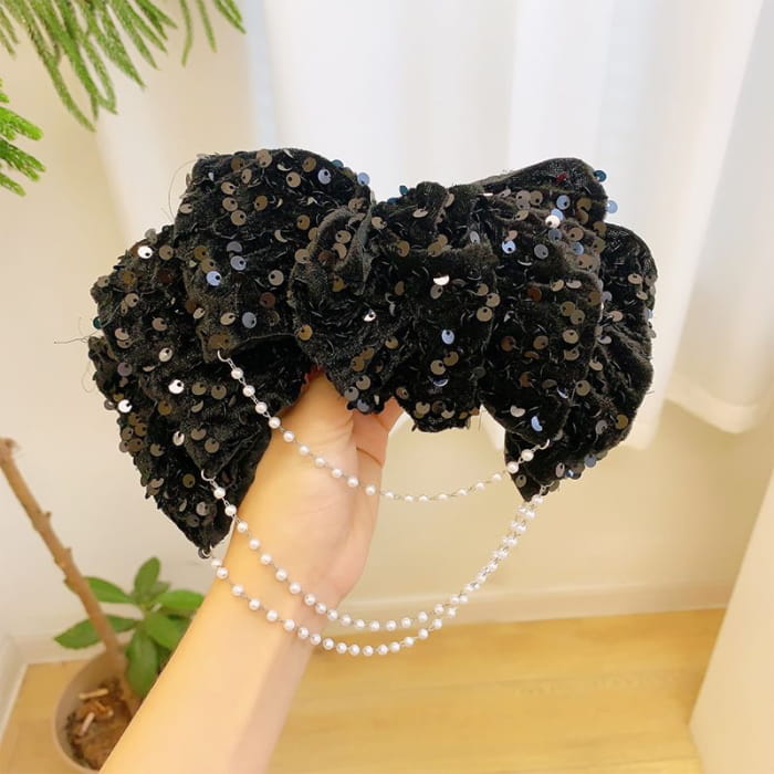 Bow Sequin Chained Hair Claw