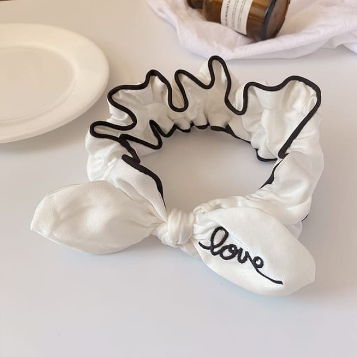 Bowknot Headband - Off-White / One Size - Hair Fashion