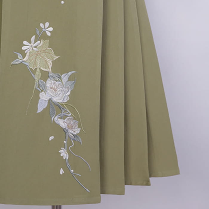 Buckle Floral Embroidery Green Dress Set