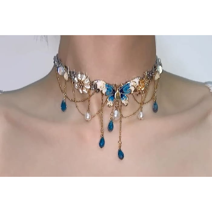 Butterfly Faux Pearl Festoon Choker