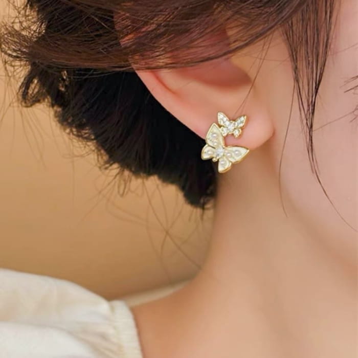 Butterfly Rhinestone Faux Pearl Ear Stud