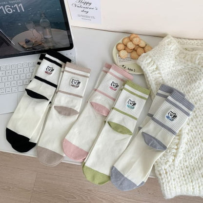 Cat Embroidered Socks Set - 2 Pairs - Coffee / One Size