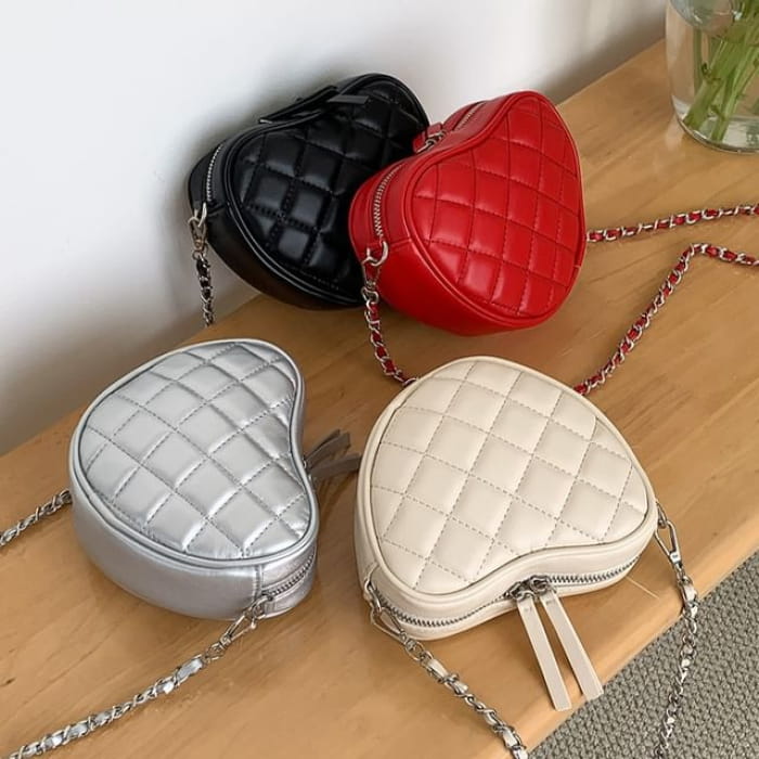 Chain Strap Heart Quilted Crossbody Bag