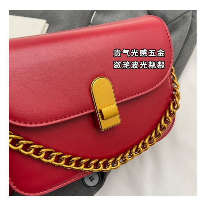 Chained Flap Crossbody Bag