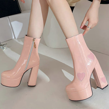 Chic Heart Print Slip-On Platform Boots