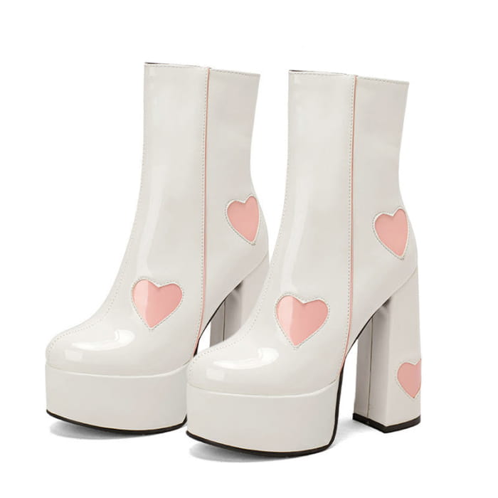 Chic Heart Print Slip-On Platform Boots - White / 35