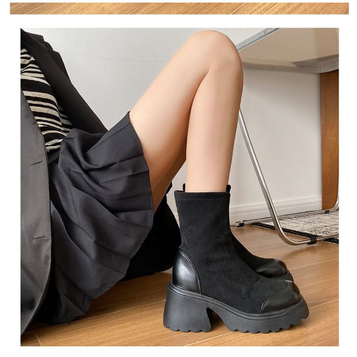 Chunky Heel Plain Faux Leather Panel Short Boots