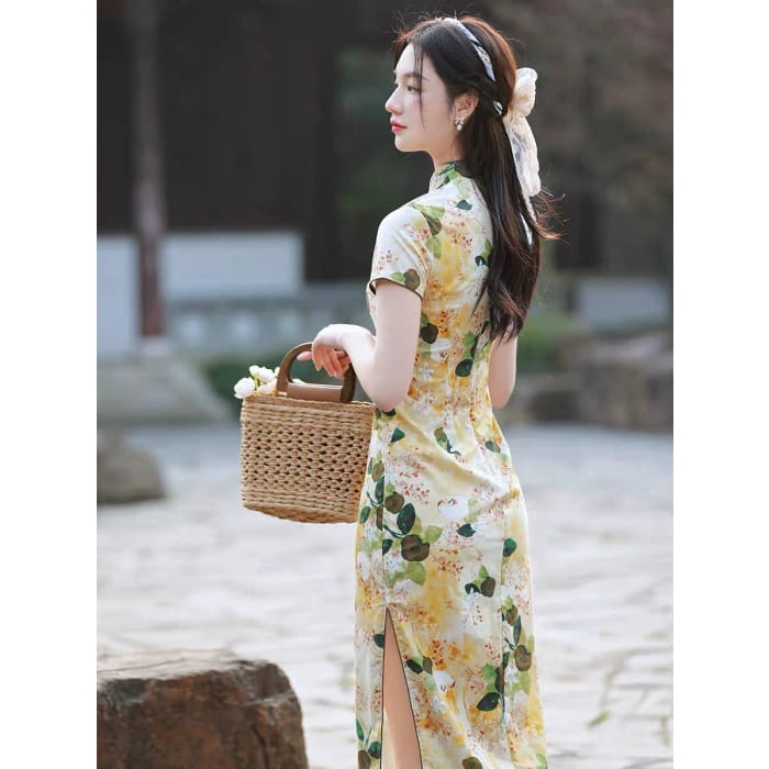 Classic Floral Cheongsam Set - Female Hanfu