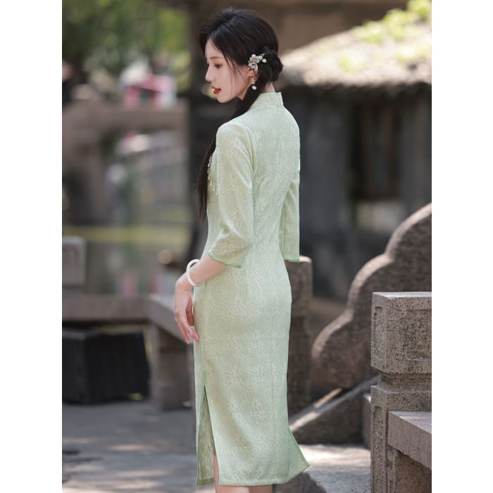 Classic Textured Long Sleeve Cheongsam - Female Hanfu