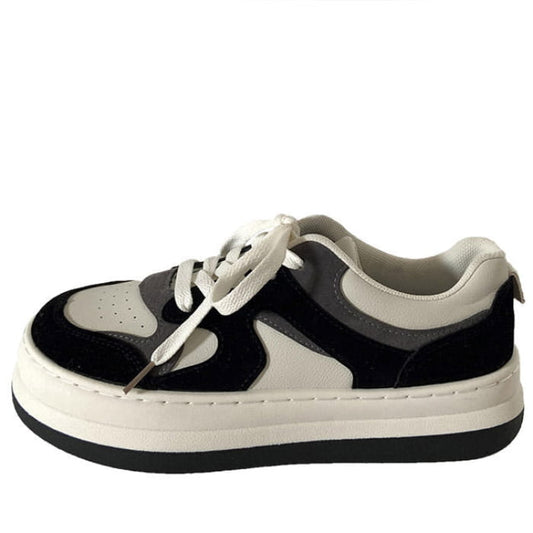 Coffee Cream Sneakers - EU35 (US5.0) / Black