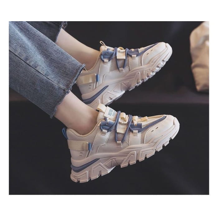 Color Block Applique Lace-Up Platform Sneakers