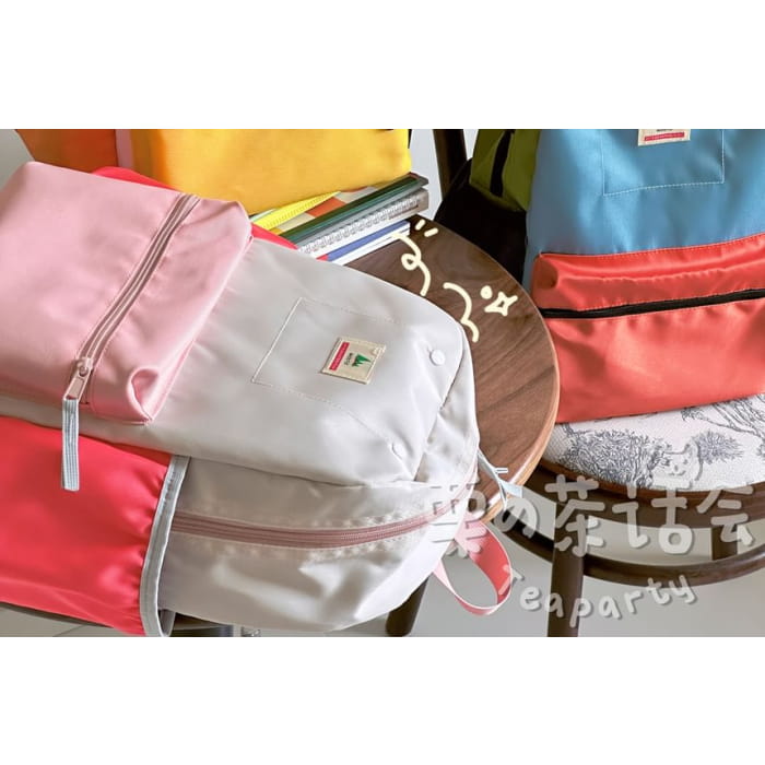 Color Block Laptop Backpack / Bag Charm / Set