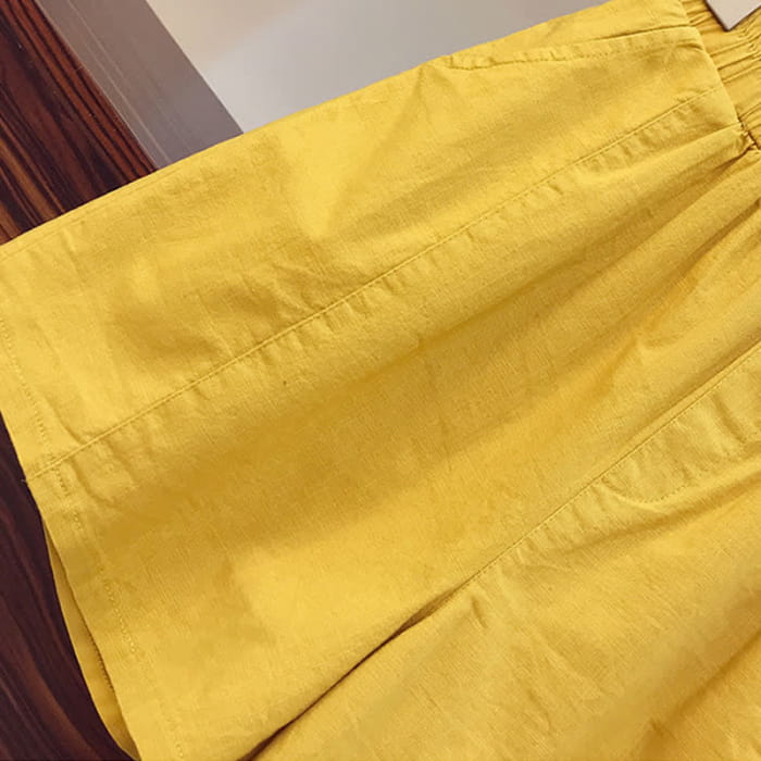 Colorblock Print V-neck T-Shirt Elastic Yellow Shorts Set