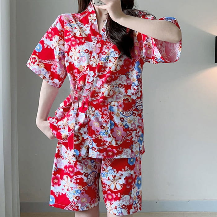 Colorful Floral Print T-Shirt Shorts Pajamas Set
