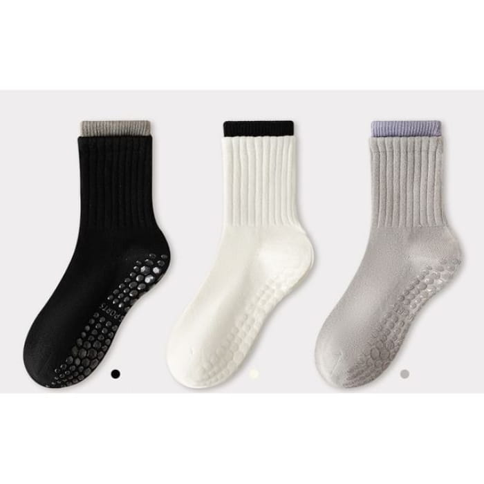 Contrast Trim Ribbed Yoga Short Socks / Set - of 3 Pairs