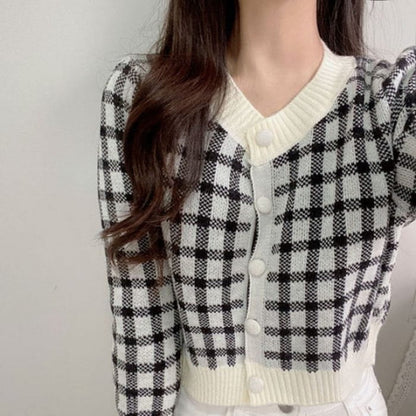 Crew Neck Plaid Cardigan - Black / One Size