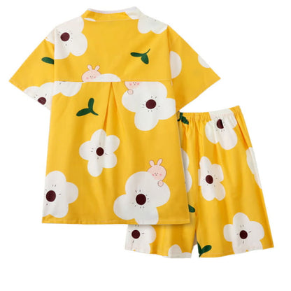 Cute Flowers Print V-Neck T-Shirt Shorts Pajamas Set