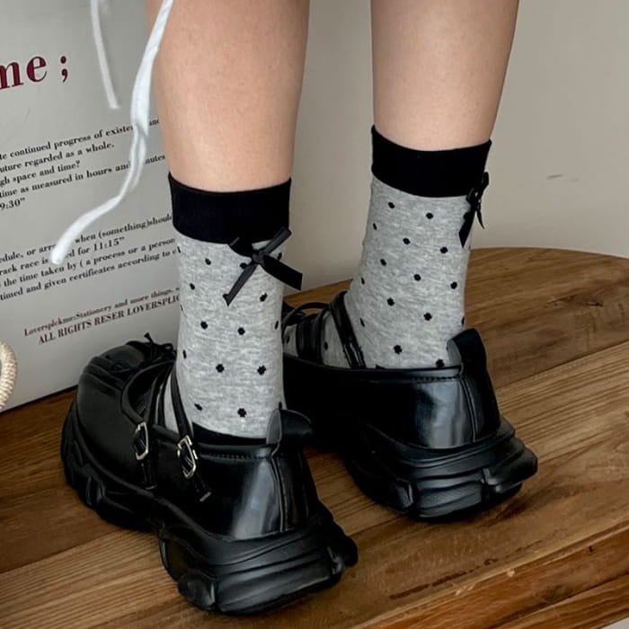 Dotted Contrast Trim Socks / Set