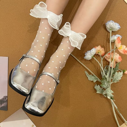 Dotted Lace Bow Mesh Socks - Front - White / One Size