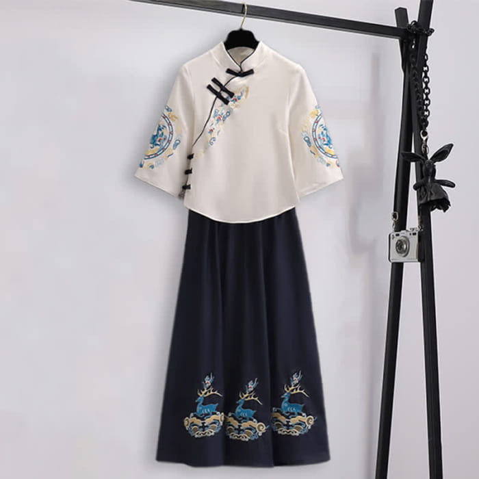 Elegant Deer Embroidery Buckle Shirt Skirt - Set / M