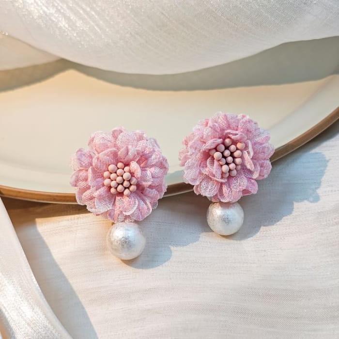 Elegant Flower Pearl Drop Earrings - 1 Pair - E5742-2