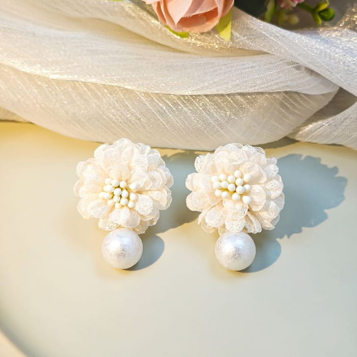 Elegant Flower Pearl Drop Earrings - jewelry