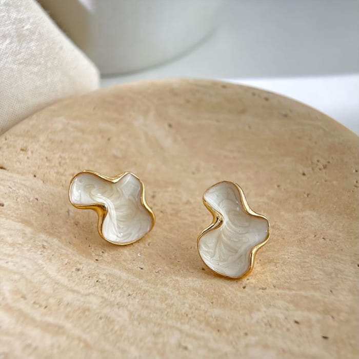 Enamel Stud Earring