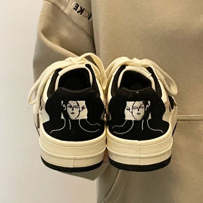 Face Embroidery Black Sneakers - Sneakers