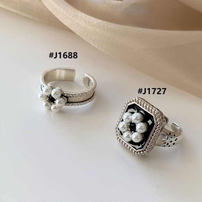 Faux Pearl Floral Open Ring