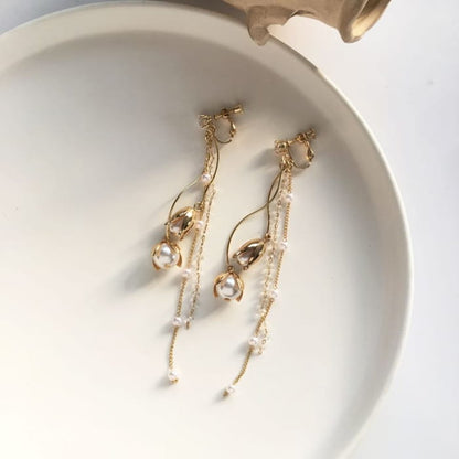 Faux Pearl Flower Drop Earring