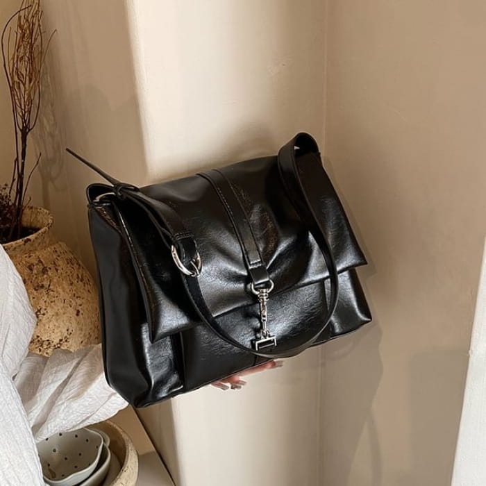 Flap Buckle Tote Bag - Black / One Size