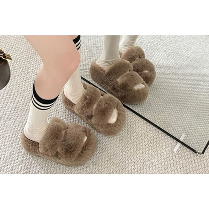 Fleece Plain Slide Sandals