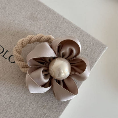 Floral Faux Pearl Hair Tie