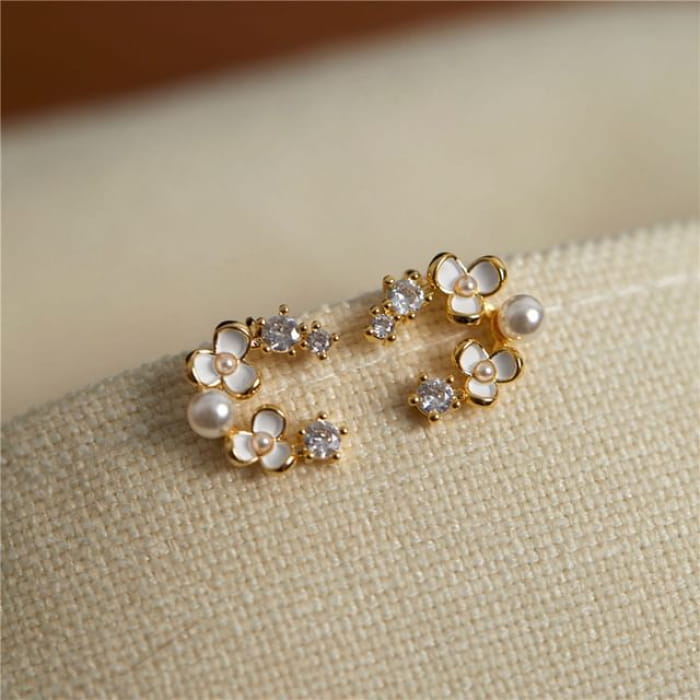 Floral Faux Pearl Rhinestone Alloy Stud Earring - 1 Pair